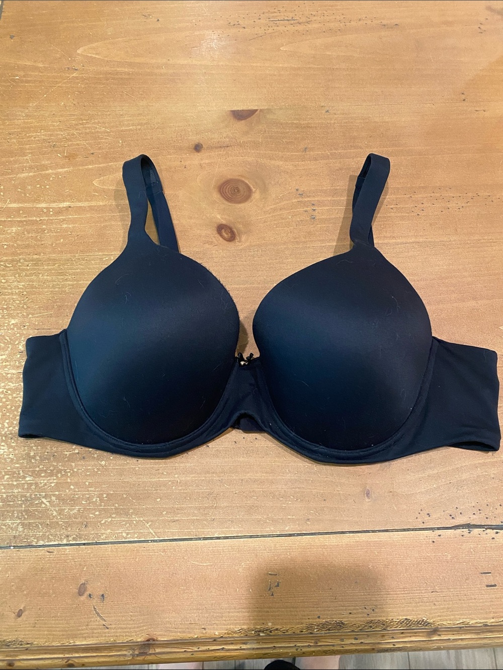 Soma Embraceable Full Coverage Black Smooth Molded T-Shirt Bra 42C